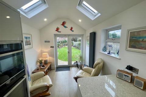 24 Greenmount Road, Darlington, DL3 8EP