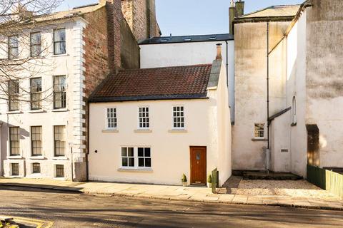 3 bedroom townhouse for sale, Palace Street, Berwick Upon Tweed