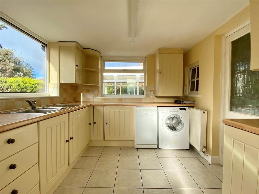 Meole Walk, Meole Village, Shrewsbury 2 bed bungalow for sale £350,000
