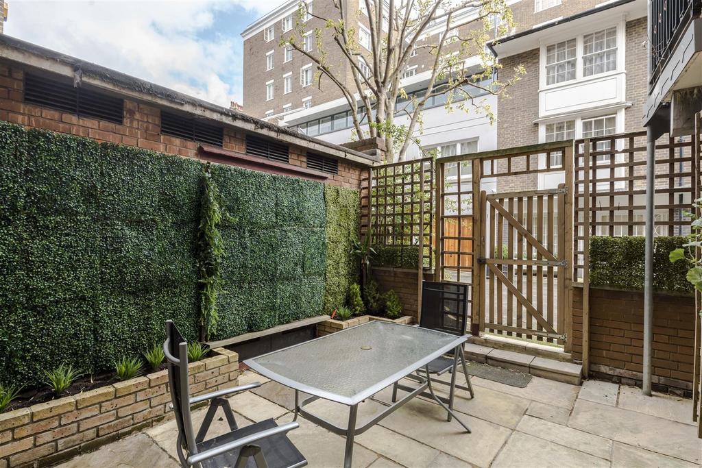 10 Bryan Court-16.jpg
