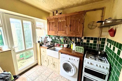 3 bedroom terraced house for sale, Carhampton Road, Sutton Coldfield
