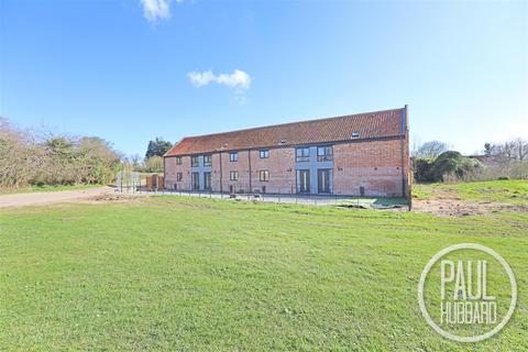 3 bedroom barn conversion for sale, Beccles Road, Carlton Colville, NR33