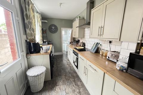 54 Ferry Street, Burton-on-trent, DE15 9EY