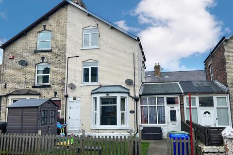 4 bedroom semi-detached house for sale, Prospect Road, Scarborough