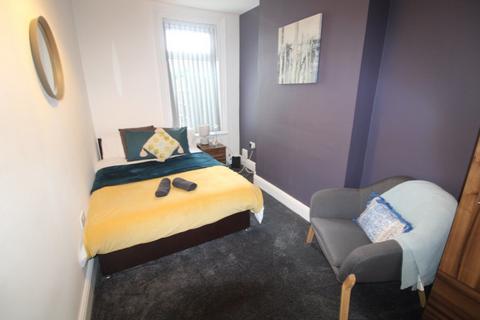1 bedroom in a house share to rent, Calais Rd Room, Burton upon Trent DE13