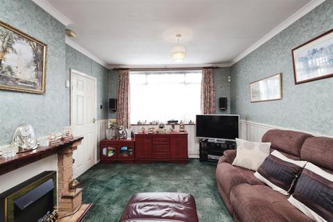 2 bedroom terraced house for sale, Long Readings Lane, Slough