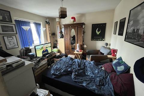 undefined, Caroline Court, Burton-On-Trent DE14