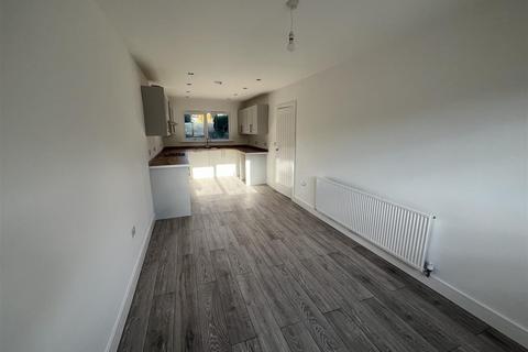 103 Forest Road, Burton-on-trent, DE13 9TP