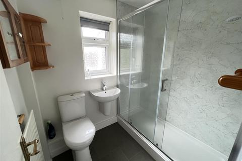 2 Beverley Road, Branston, Burton-on-trent, DE14 3GG