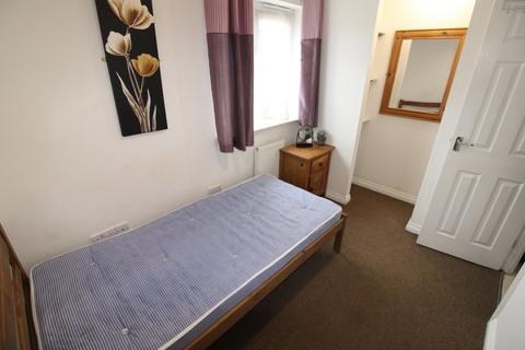 1 bedroom in a house share to rent, Moorfurlong, Burton upon Trent DE13