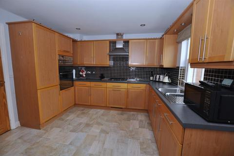 49 Cornmill Lane, Tutbury, Burton-on-trent, DE13 9HA