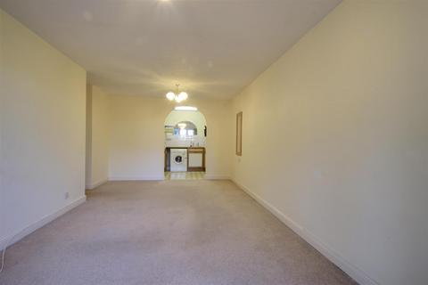 1 bedroom flat for sale - Church Lane, Kings Langley