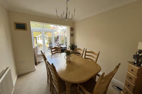 152a Bitham Lane, Stretton, Burton-on-trent, DE13 0HB