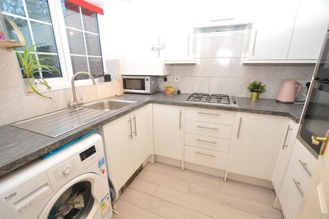74 Eaton Close, Hatton, Derby, DE65 5ED
