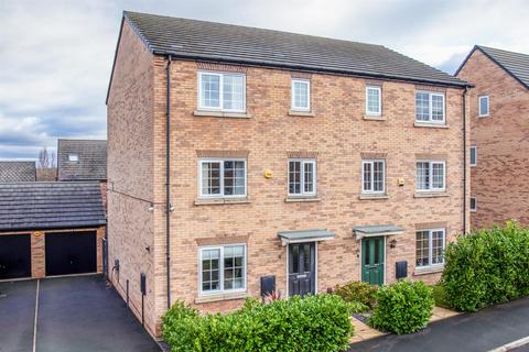 20 Mackie Road, Crigglestone, Wakefield, WF4 3FS