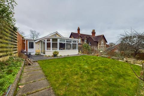 2 bedroom detached bungalow for sale - Moorlands Road, Malvern