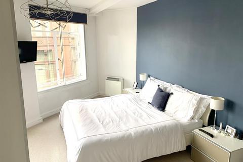 2 bedroom apartment to rent, Oxford Place, 7 Oxford Road, Manchester