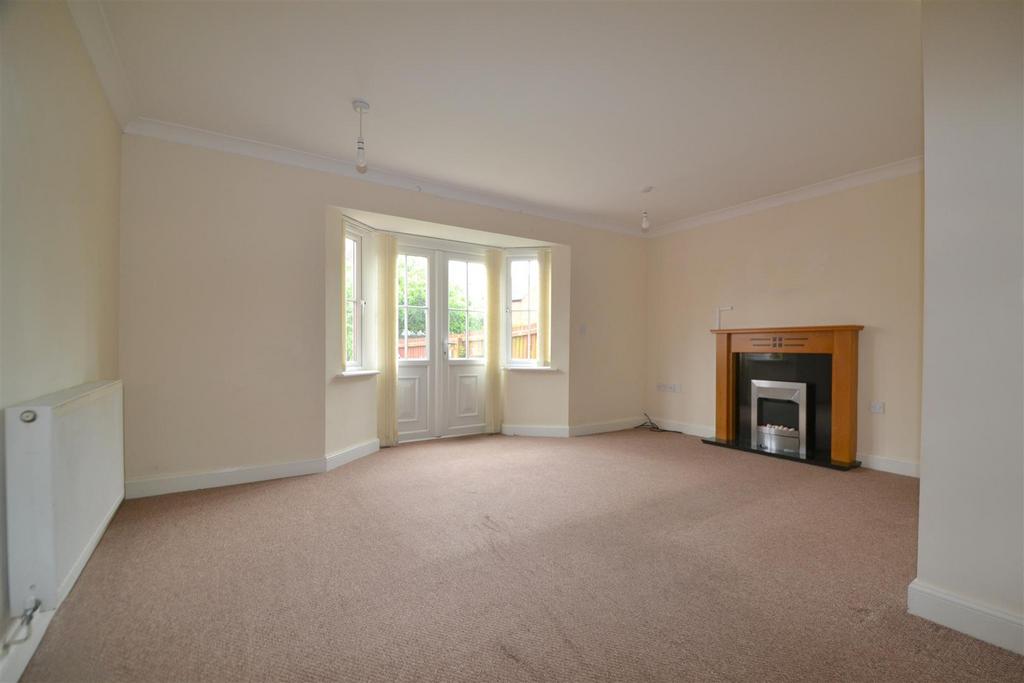 Somers Park Avenue, Malvern 3 bed semidetached house for sale £249,950