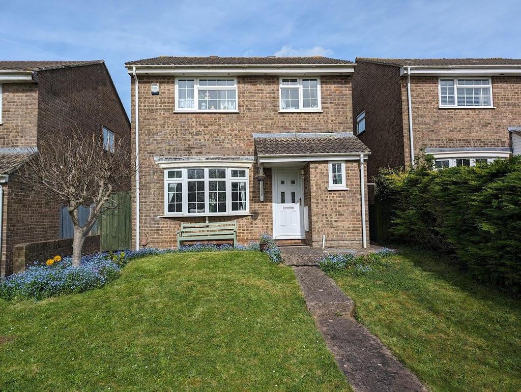 Wiltshire Avenue, Yate, Bristol 4 bed detached house for sale £390,000