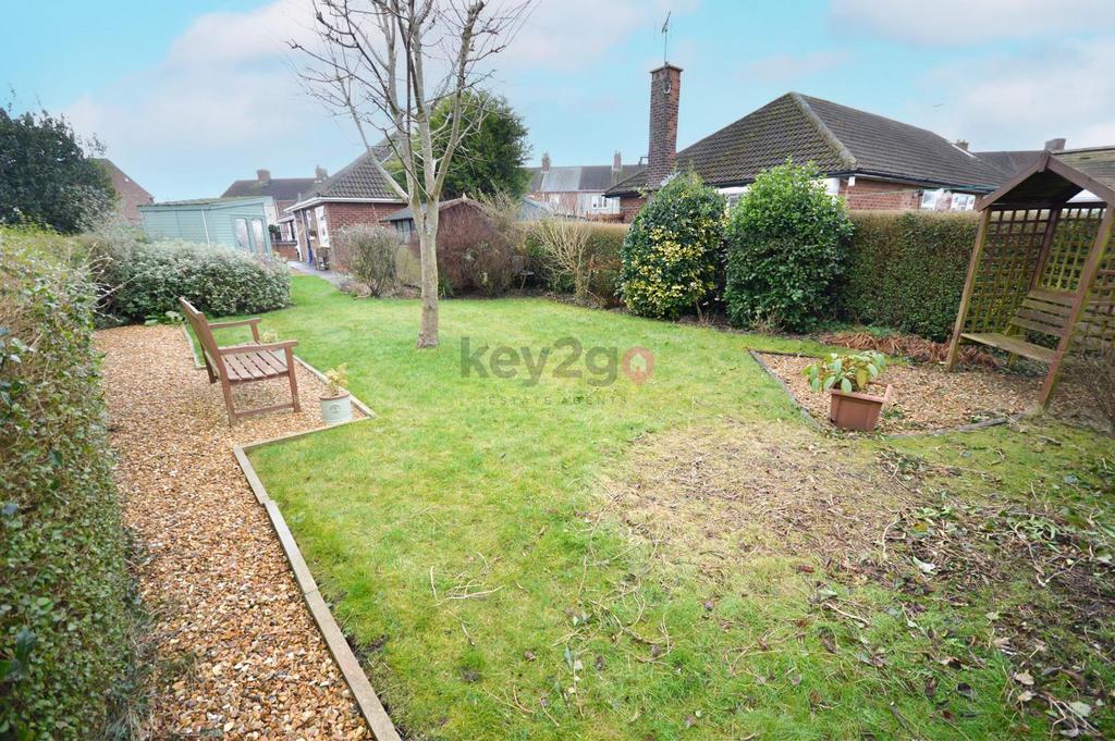 Welbeck Road, Bolsover, Chesterfield, S44 2 bed detached bungalow for