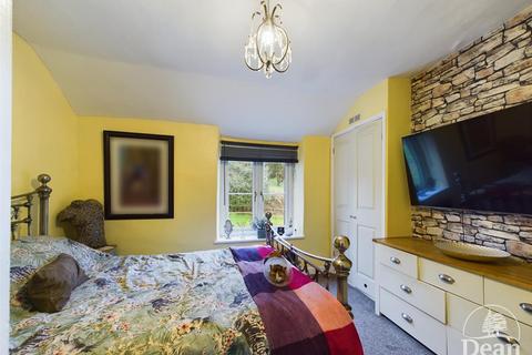 2 bedroom cottage for sale, Millend, Blakeney