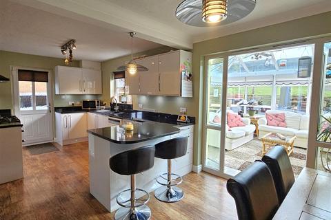 38 Hill Hay Close, Fowey, PL23 1EN