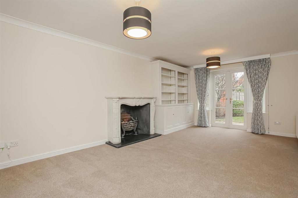 7 Reedmace Road (19).jpg