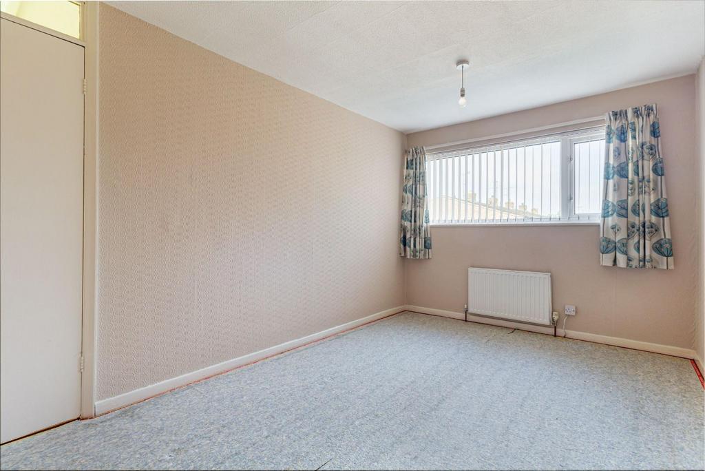 Bedroom-2-2.jpg