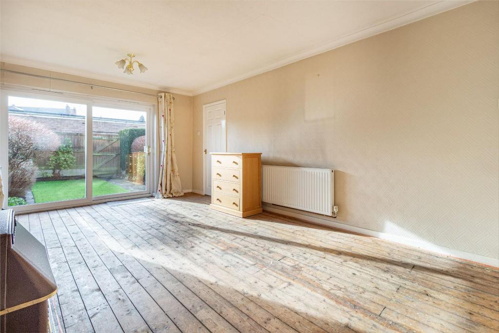 Living-Room-2.jpg