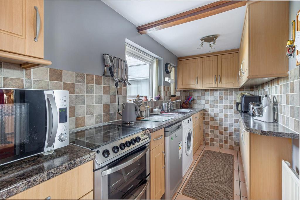 Kitchen-2.jpg