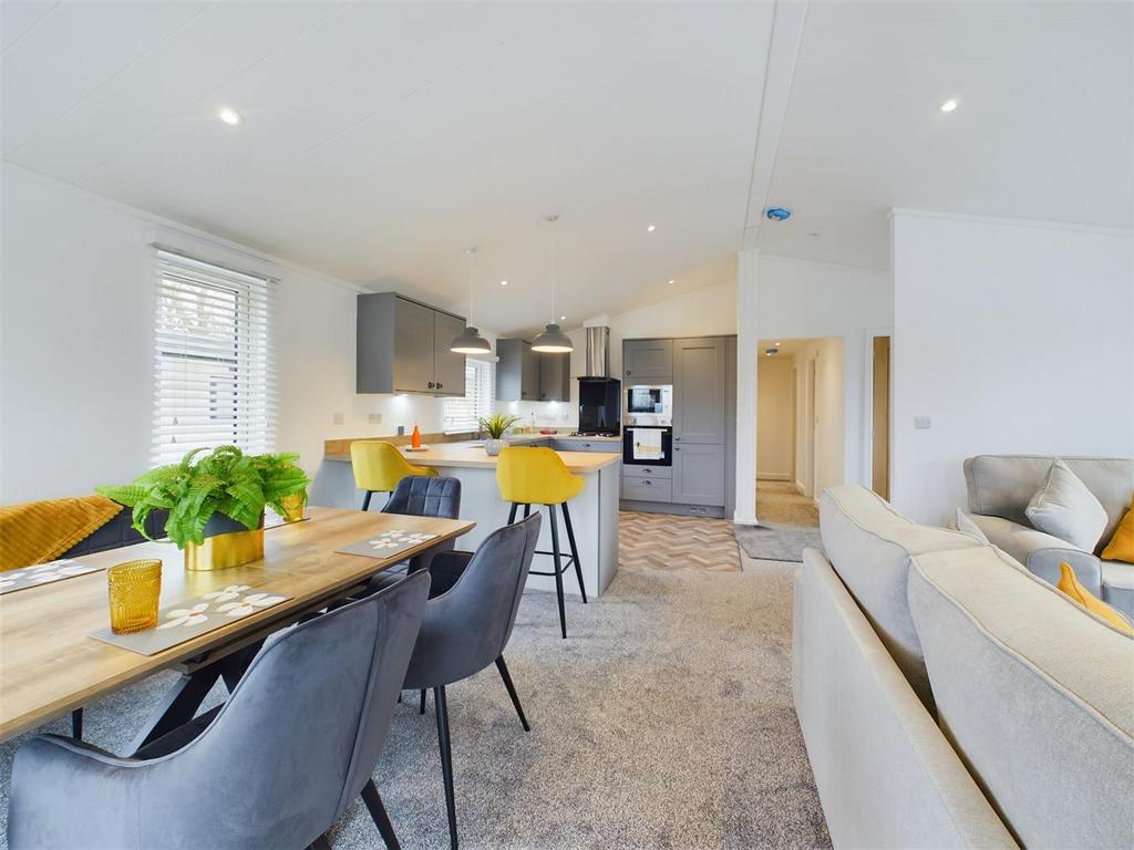 Open Plan Lounge/Diner/ Kitchen