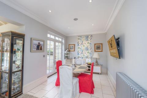 5 bedroom detached house for sale, Shardelow Avenue, Chelmsford CM1