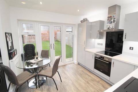 46 Brook Dene, Winslow, Buckingham, MK18 3FU