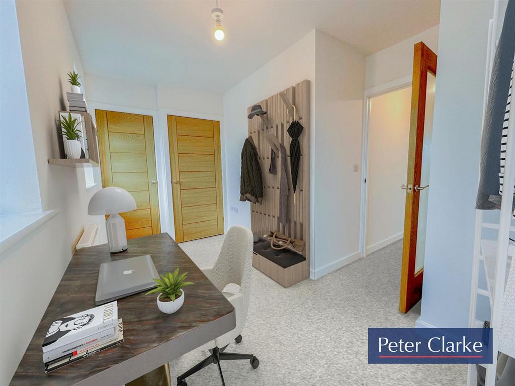 Dressing room/home office