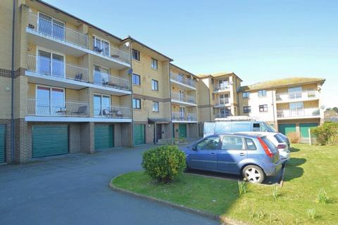 2 bedroom apartment for sale, SEA VIEWS * SHANKLIN