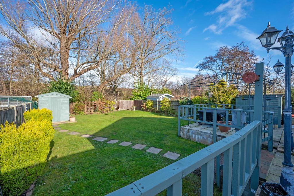 Burgh Road, Gorleston, Great Yarmouth 3 bed detached bungalow for sale