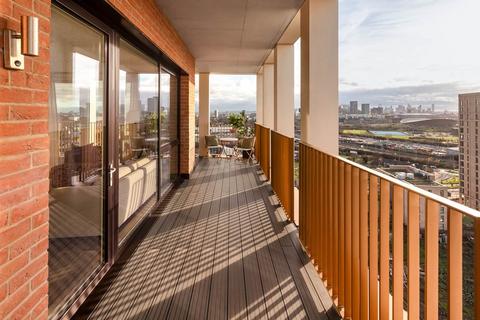 2 bedroom apartment for sale, Block D4 CD03 - Plot 154 at Coronation Square, Coronation Square, Coronation Square Sales Suite E10