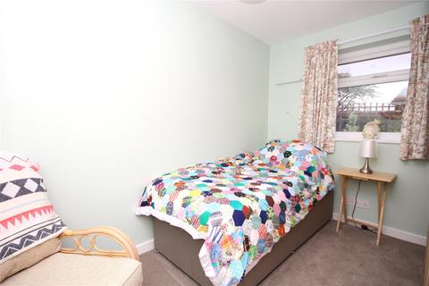 4 Chidden Close, Wirral, CH49 3AA