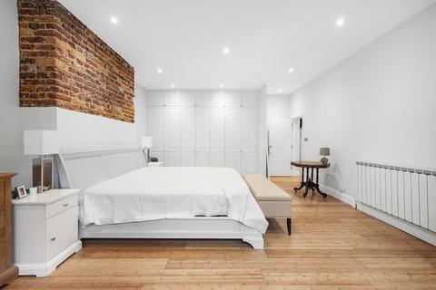 3 bedroom flat to rent, Cavendish Road Balham SW12