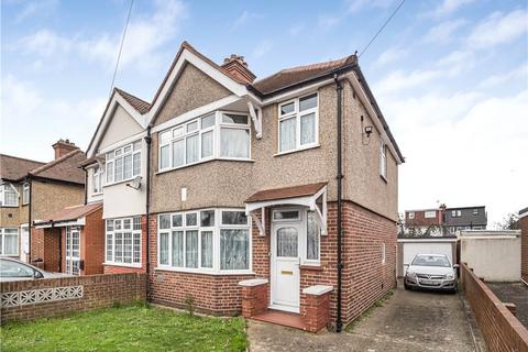 225 Hatton Road, Feltham, TW14 9QY