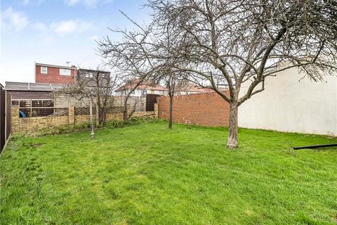 225 Hatton Road, Feltham, TW14 9QY