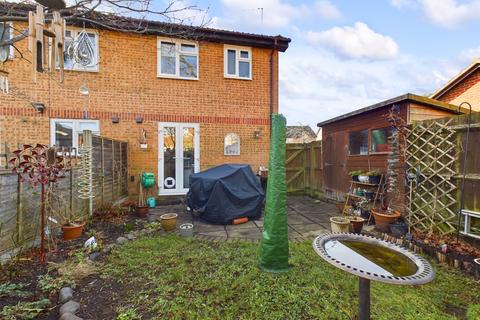 10 Juniper Close, Whitehill, Bordon, GU35 9EZ