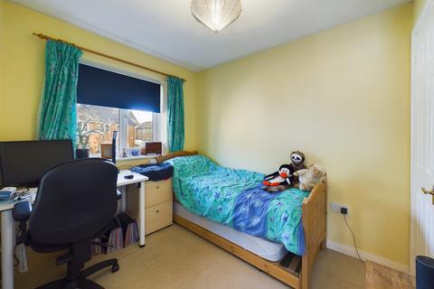 10 Juniper Close, Whitehill, Bordon, GU35 9EZ