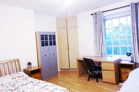 3 bedroom flat to rent - Ossulston Street, London NW1