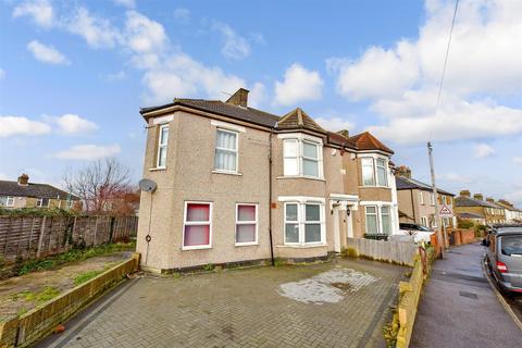 5 bedroom end of terrace house for sale, Knockhall Road, Greenhithe, Kent