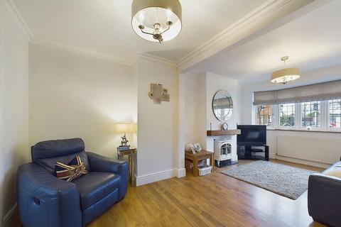 5 Norfolk Crescent, Sidcup, DA15 8HW