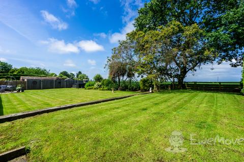 4 bedroom bungalow for sale, Knapton Green, North Walsham, Norfolk, NR28