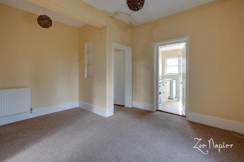 2 bedroom character property for sale, Greenstead Green