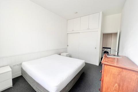 1 bedroom apartment to rent, 2 D'eynsford Road, London SE5