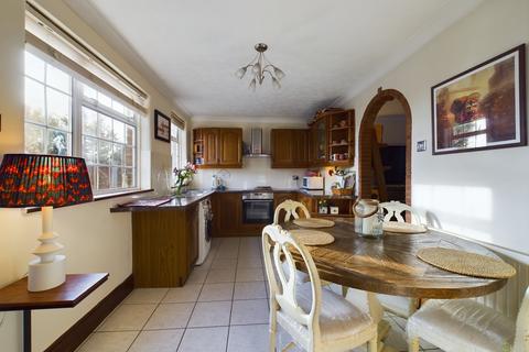 42 Highland Road, Bexleyheath, DA6 7LZ